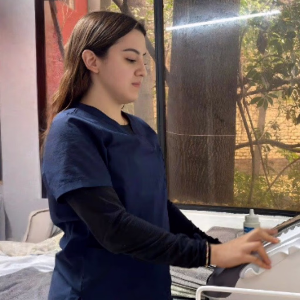 Untitled (433 x 500 px) (1080 x 1080 px)